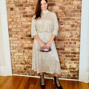 Sequin skirt+blouse set !